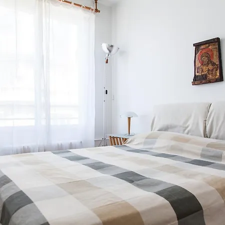 Gribeauval Halldis Apartment *
