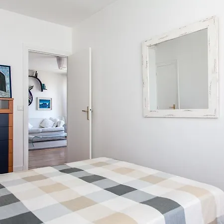 Gribeauval Halldis Apartment Διαμέρισμα *